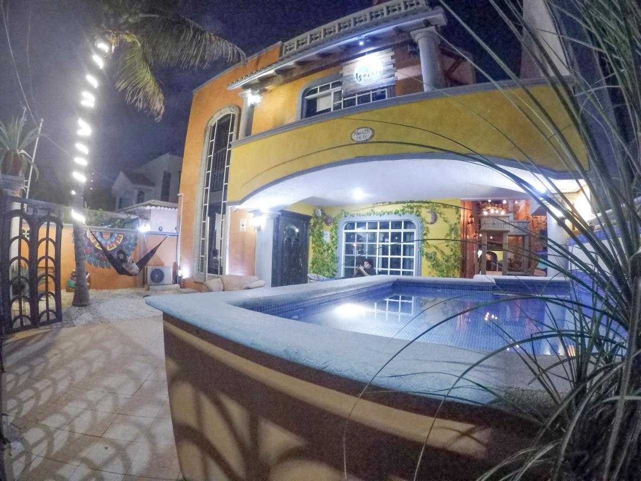 Agavero Hostel Cancún Exteriör bild